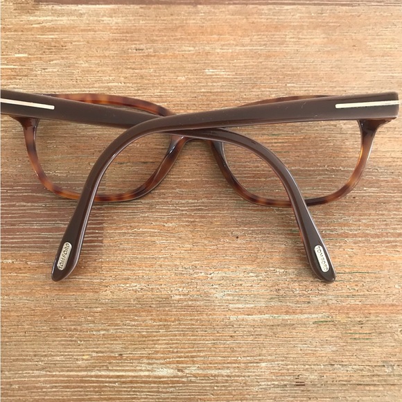 Tom Ford Reading Glasses - Picture 3 of 6